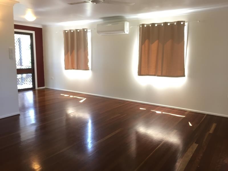 7 Crick Street, Kawana QLD 4701